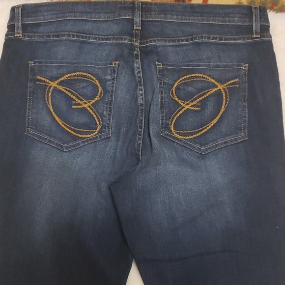 ORO by Ileana Oro Bootcut Dark Blue Jeans sz 16 - Picture 5 of 6
